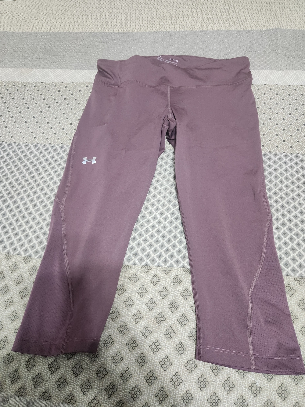 Under Armour Girls' Purple Athletic Capri Leggings